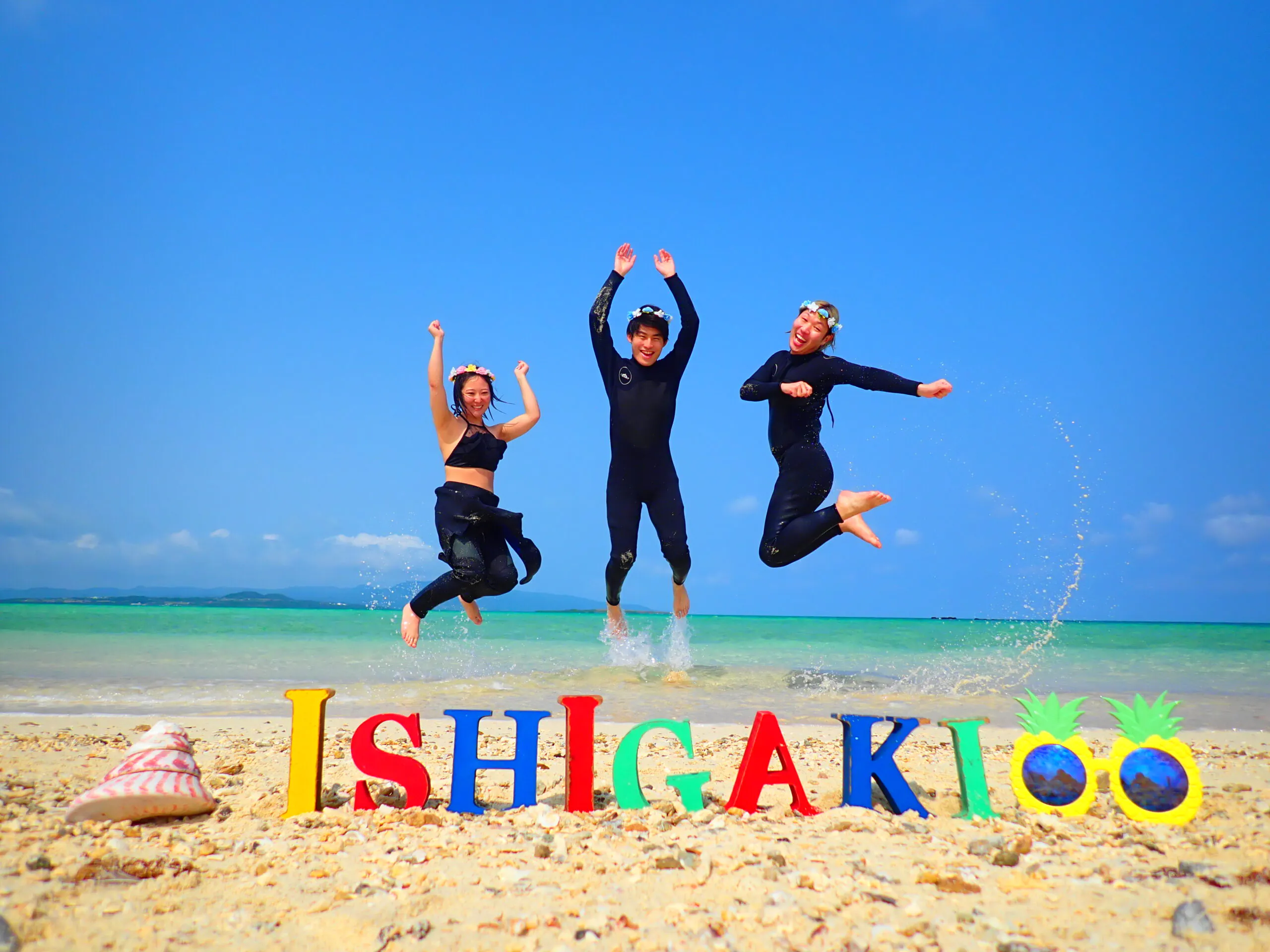 ★春の特別SALE【石垣島/1日】2つの離島を満喫！絶景『幻の島』上陸＋シュノーケリング＆のんびり『竹富島』観光《写真無料＆送迎付き》（No.459）