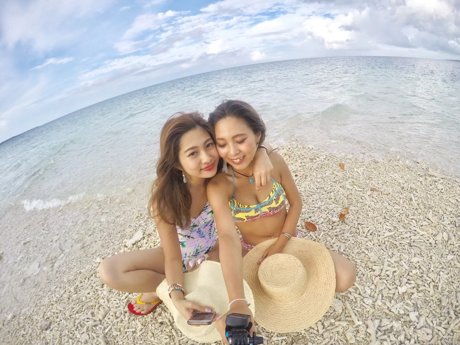 【ツアーズ限定割引】西表島⇆石垣島フェリーチケット付き★バラス島シュノーケリング＆『由布島』水牛車観光ツアー★写真無料（No.544）